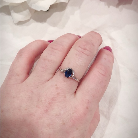 14kt White Gold & .75ctw Lab Created Sapphire Ring - Picture 5 of 7